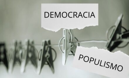 SIGLO XXI, ¿CUÁL DEMOCRACIA?